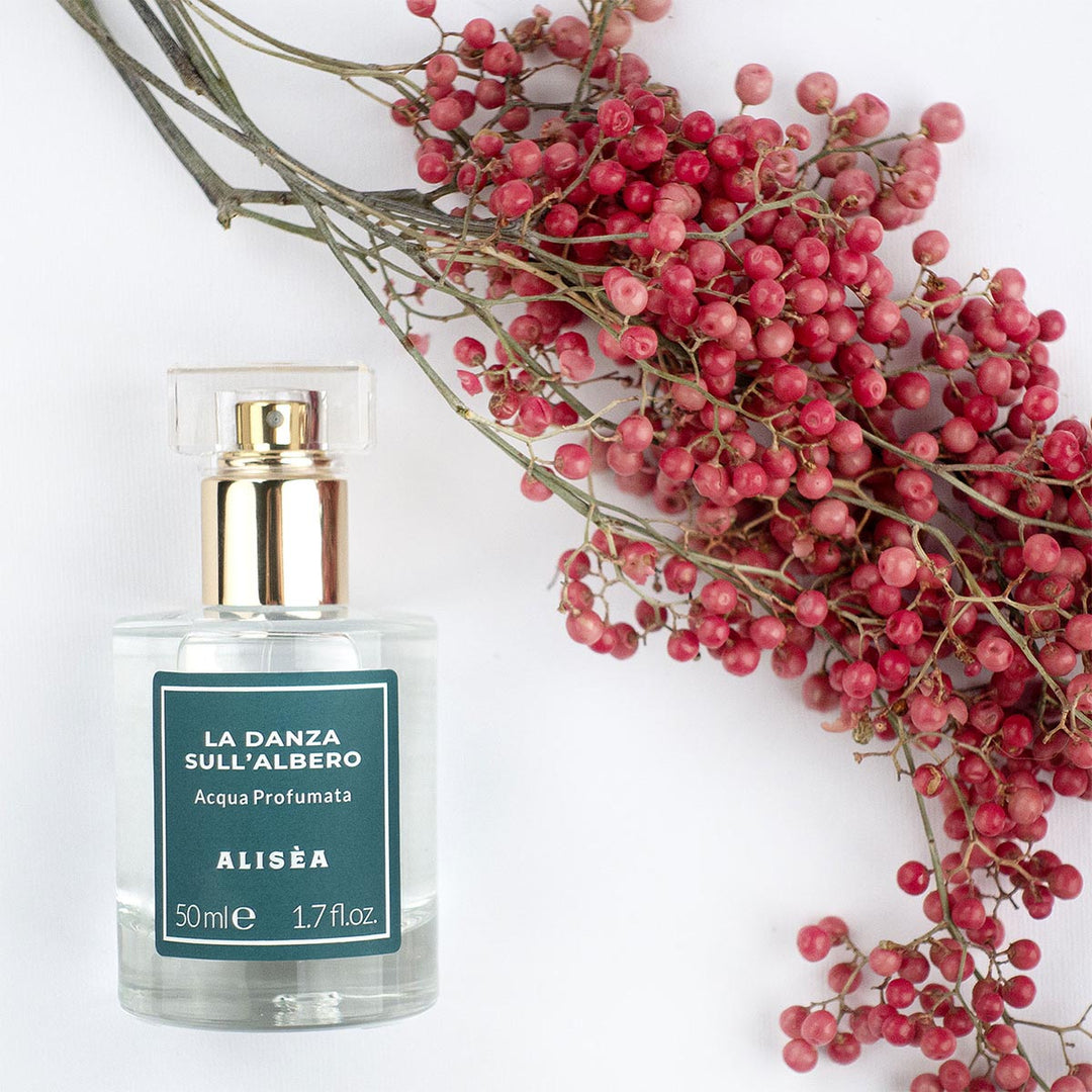 ALISÈA ACQUA BOTANICA LA DANZA SULL’ ALBERO