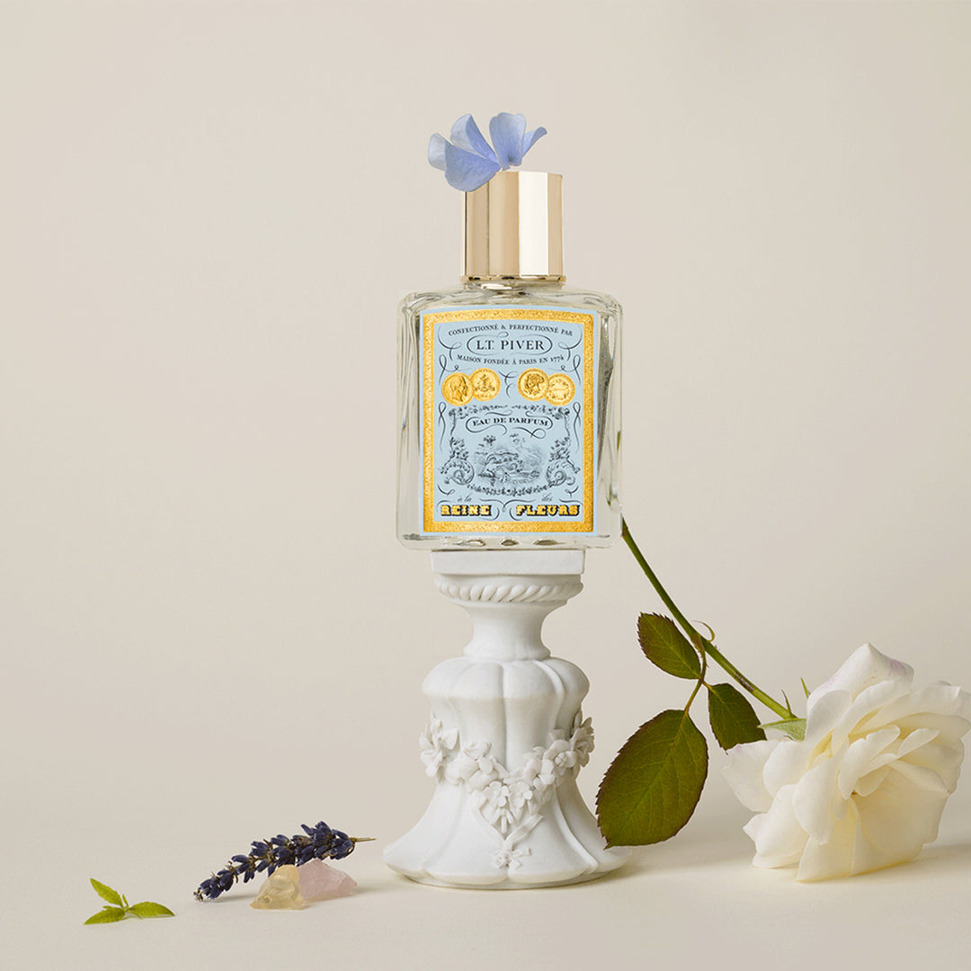 L.T. PIVER À la Reine des Fleurs